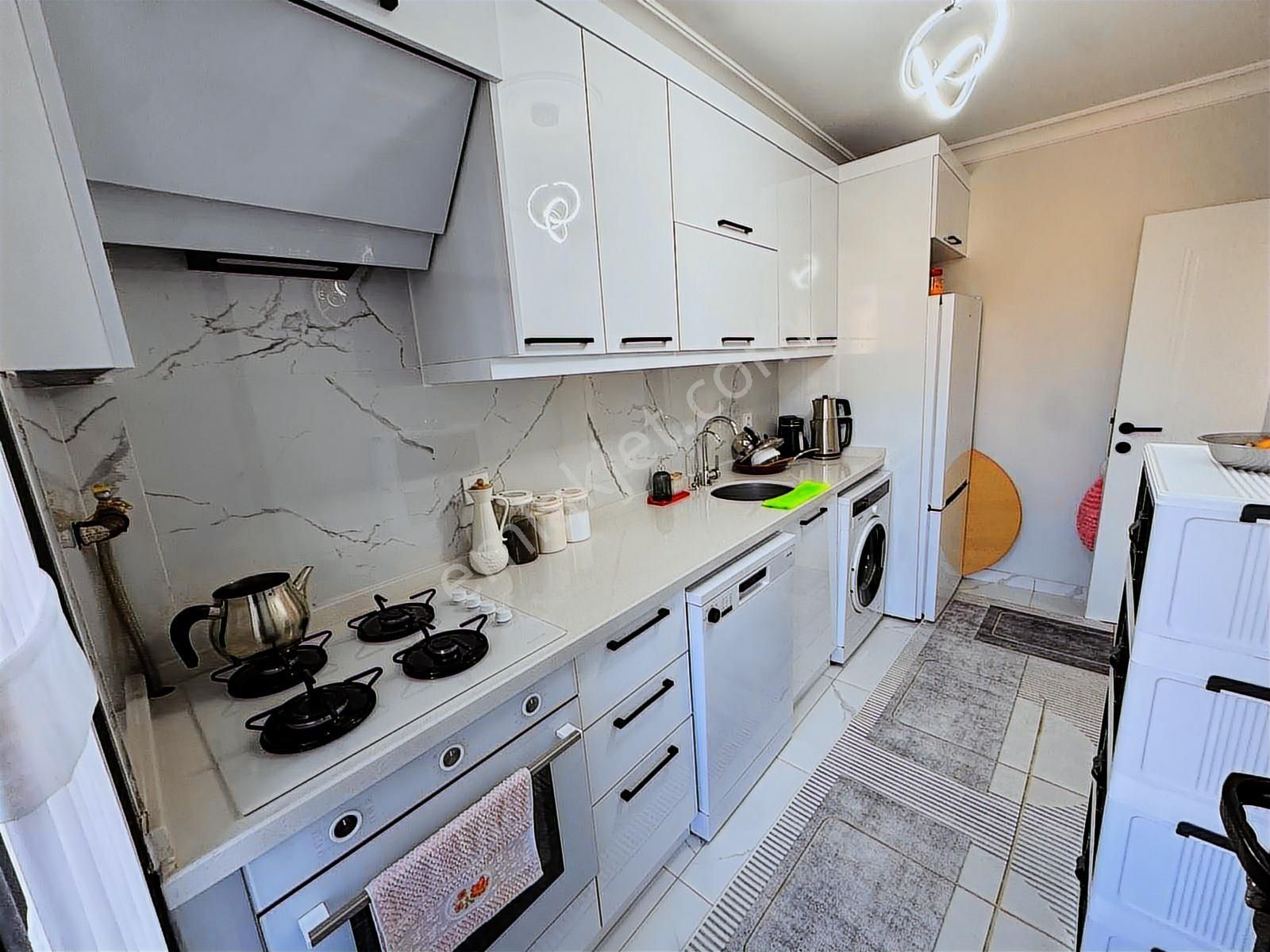 Üç Kardeşler'den Sultançiftliği Mah 2+1 90m² Satılık Lüx 4.kat - Görsel 14