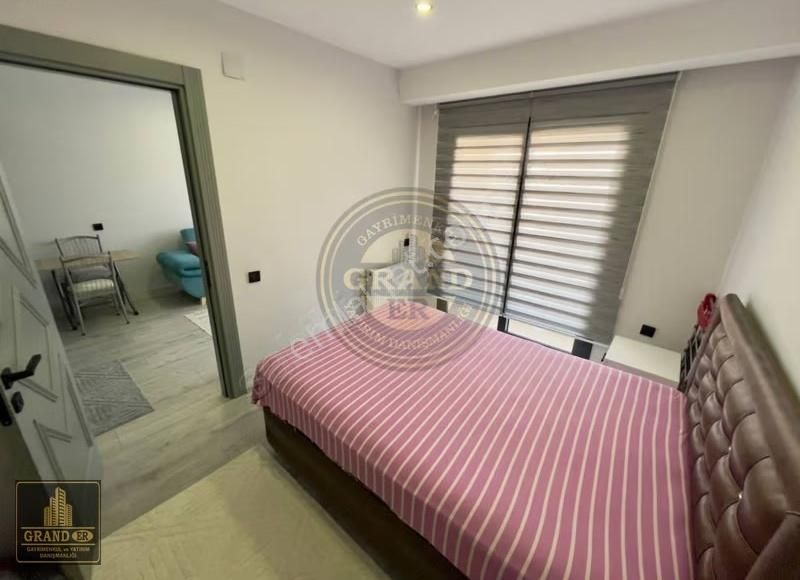 Mezitli Yeni Mah.kaymakamlık Civarı Eşyalı Kiralık Daire 1+1 - Görsel 13