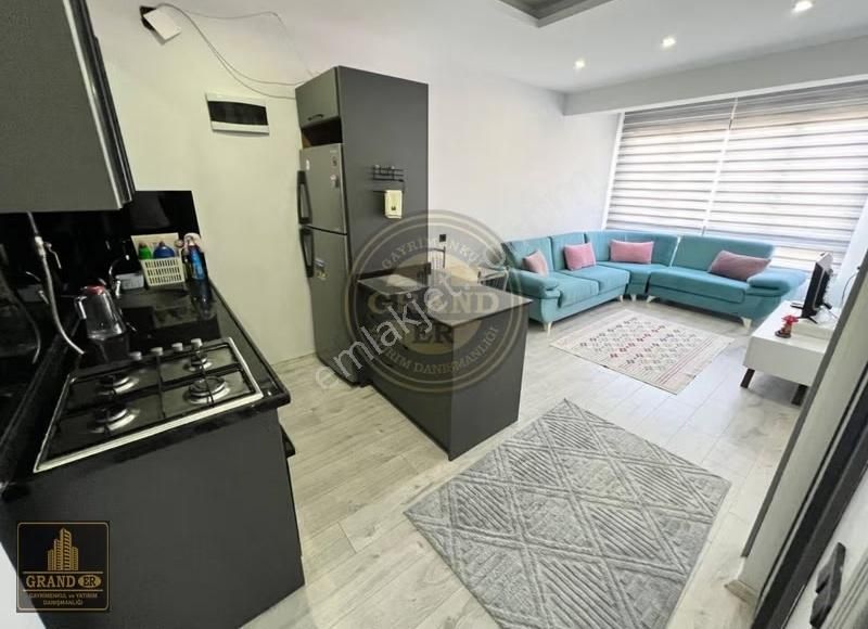 Mezitli Yeni Mah.kaymakamlık Civarı Eşyalı Kiralık Daire 1+1 - Görsel 3