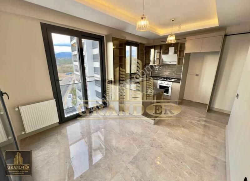 Mezitli Deniz Mah.2+1 Kiralık Daire Havuz,otopark,jenaratör - Görsel 2