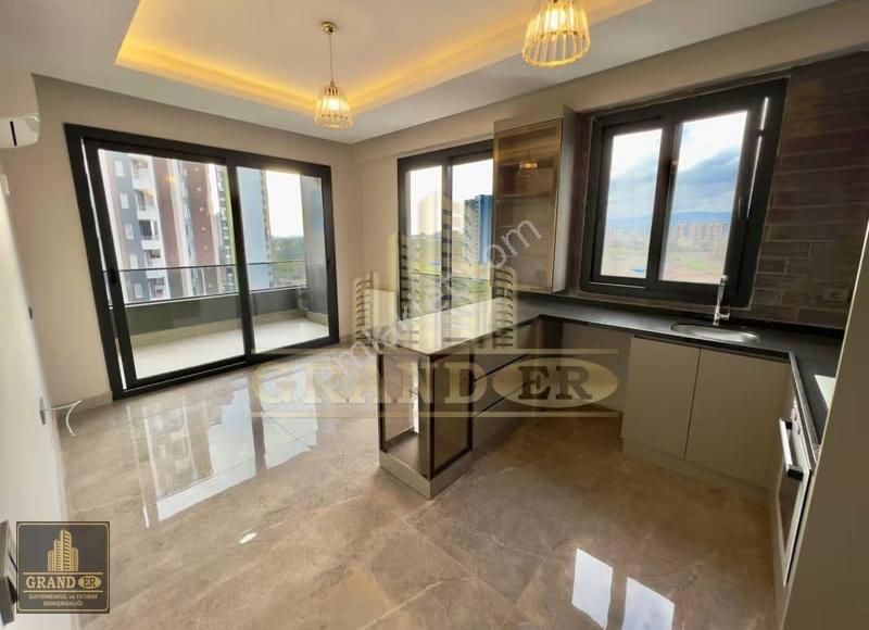 Mezitli Deniz Mah.2+1 Kiralık Daire Havuz,otopark,jenaratör