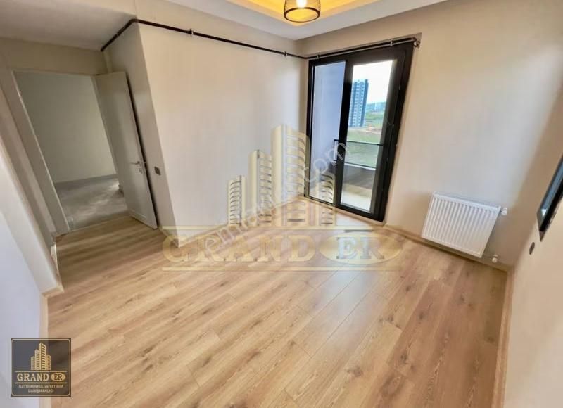 Mezitli Deniz Mah.2+1 Kiralık Daire Havuz,otopark,jenaratör - Görsel 6