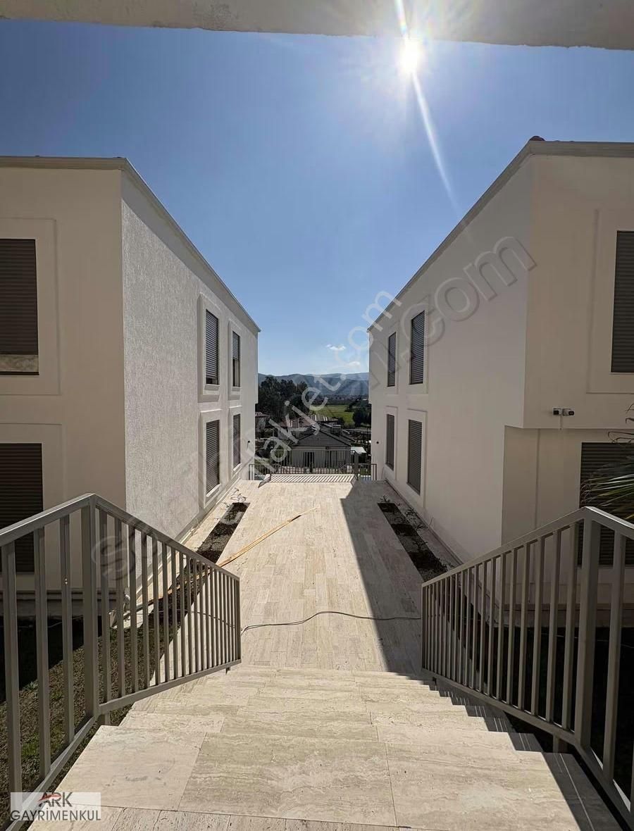 Gökova'da Site İçinde Havuzlu,saunalı Lüks 2+1 Loft Daire - Görsel 2