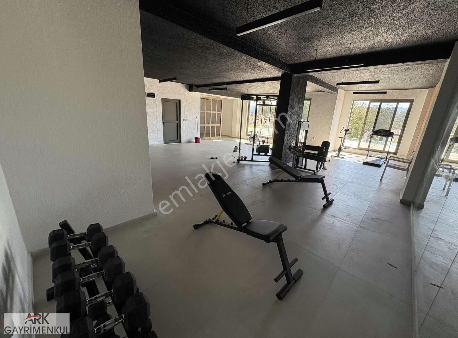 Gökova'da Site İçinde Havuzlu,saunalı Lüks 2+1 Loft Daire - Görsel 15