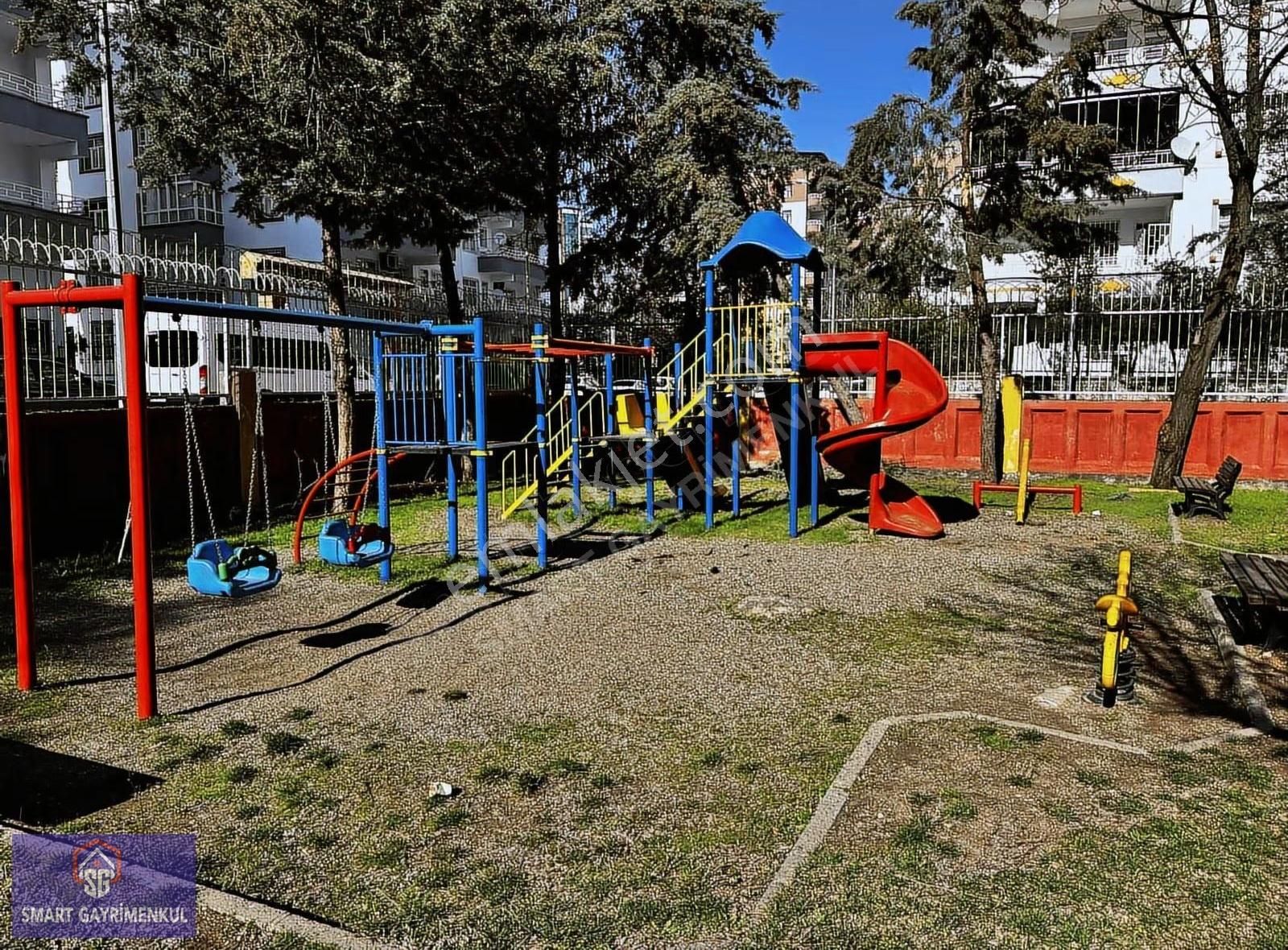 Smart'tan Kayapınar Belediye Yanı Kiralık 3+1 Daire - Görsel 17