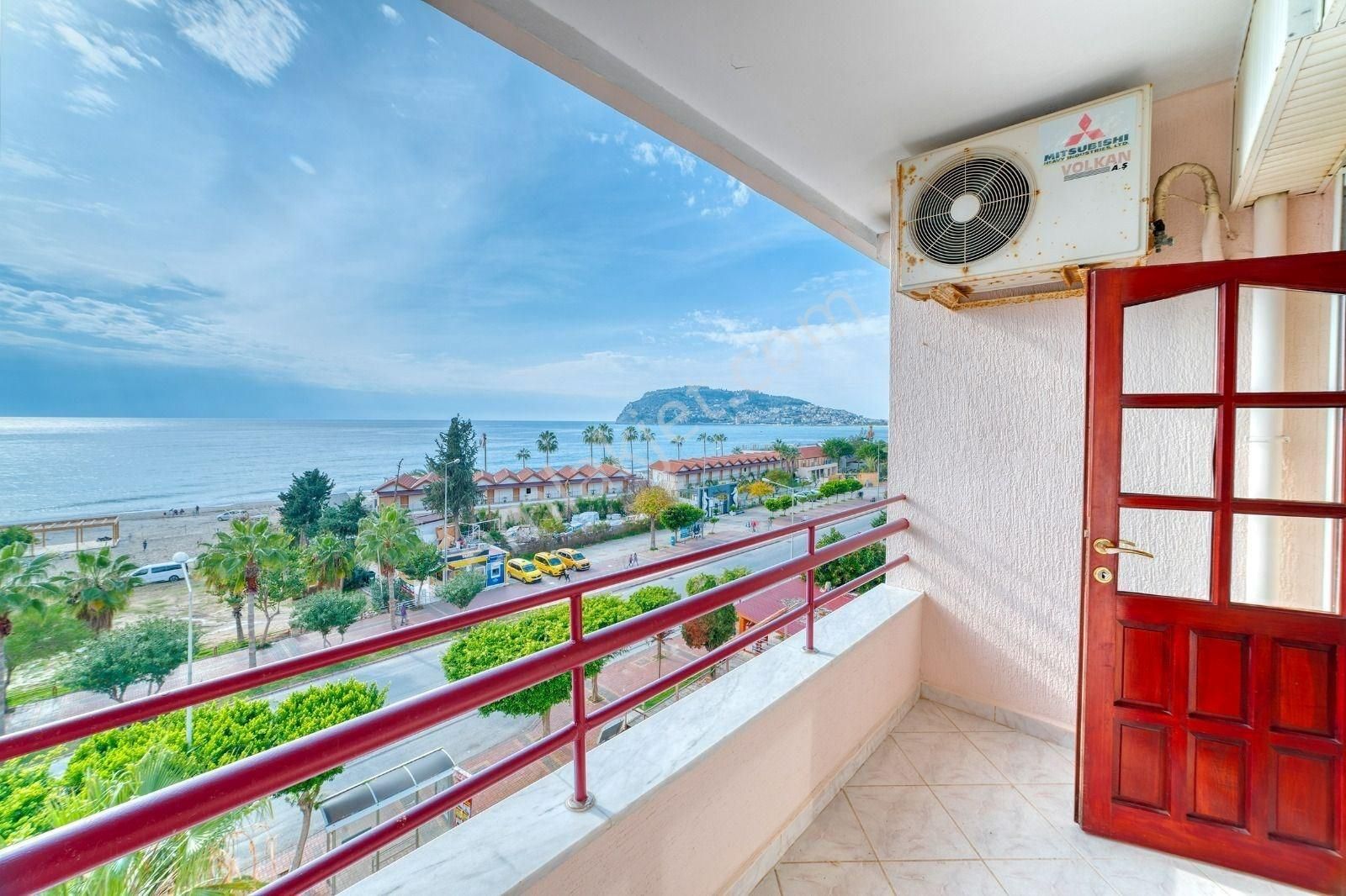 Alanya Oba'da Denize Sıfır Muhteşem Deniz Ve Kale Manzaralı Daire - Görsel 17
