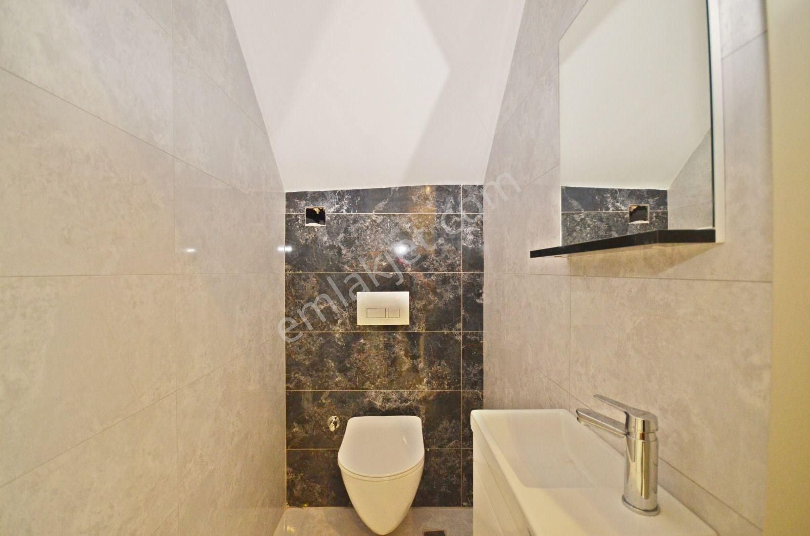 Alanya Demirtaş’ta 2+1 Eşyalı Lüks Daire Full Aktiviteli Site - Görsel 15