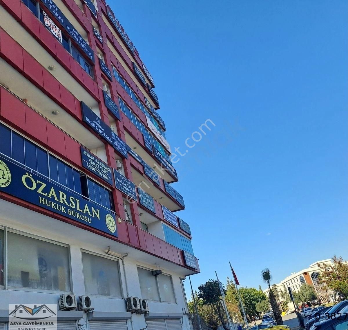 Asya' Dan Adliye Karşısı Ali Palamut İş Merkezi Satılık Ofis