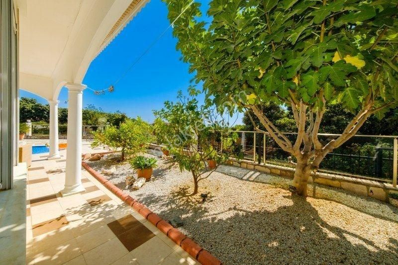 Alanya Hasbahçe Müstakil Havuzlu Lüks 4+1 Satılık Villa - Görsel 8