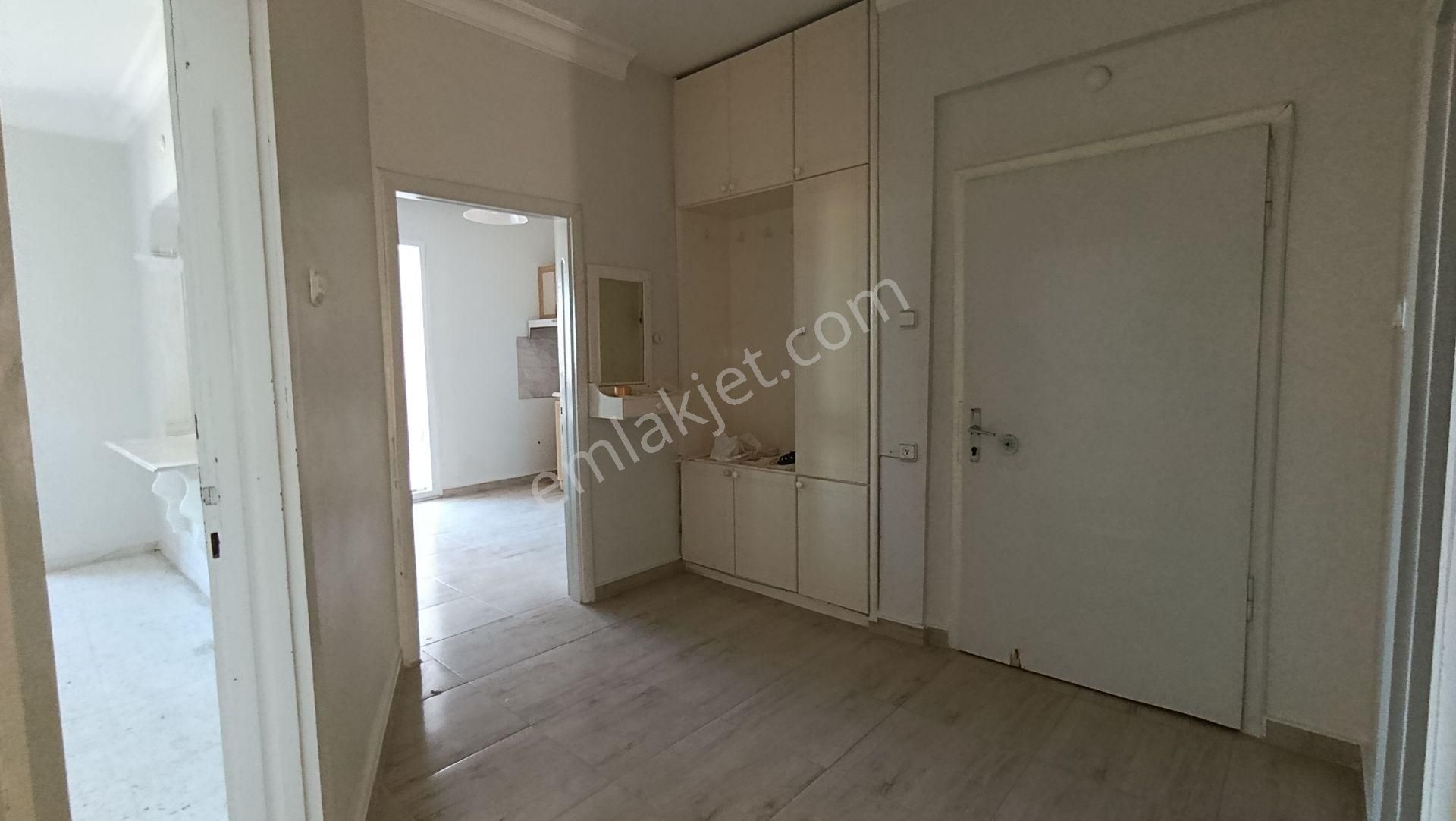 Erdemli / Tömük Mh. Havuzlu Site İçi Geniş Kullanım 2+1 Yazlık - Görsel 15