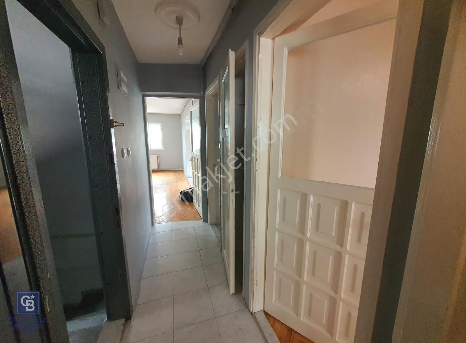 Narlıdere Çamtepe Mah. Öncü Sok. Arakat 2+1 Metroya Yakın - Görsel 3