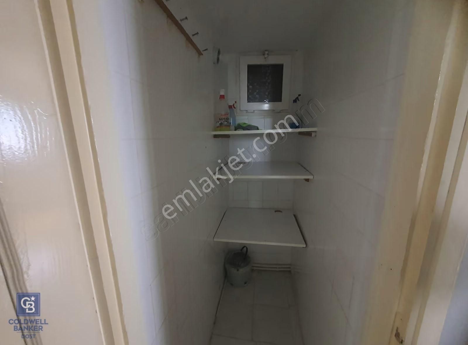 Narlıdere Çamtepe Mah. Öncü Sok. Arakat 2+1 Metroya Yakın