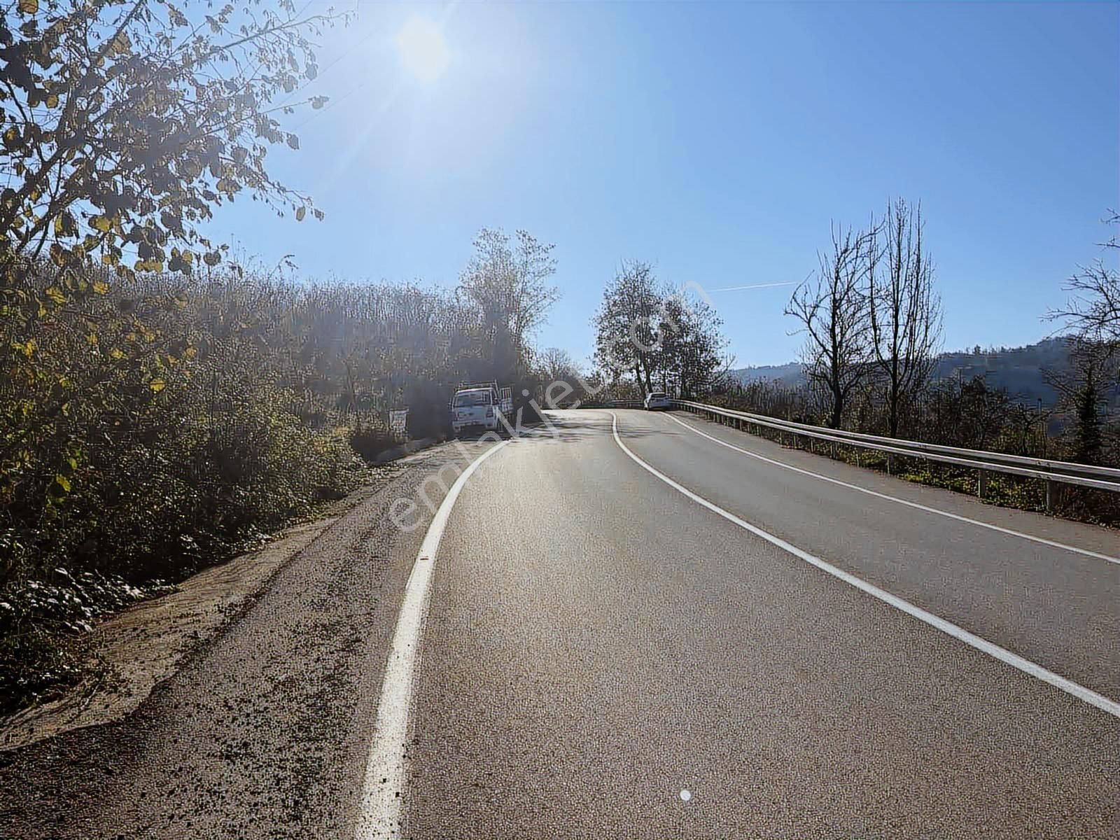 Reksa Gayrimenkul'den Kavraz Mh. 2930m2 Yola Sıfır Arsa