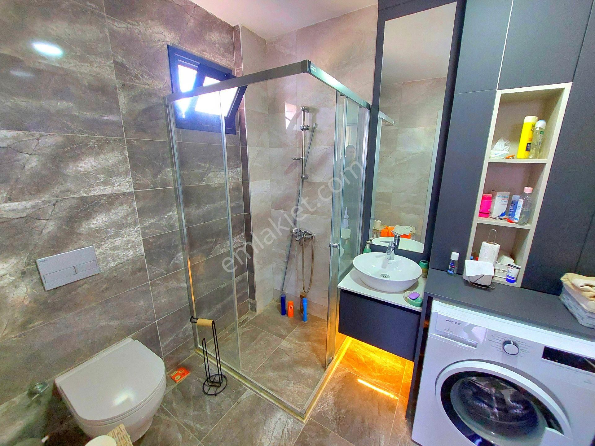 Ata Emlak'tan Plaja Yakın Havuzlu Sitede Geniş Bahçeli Otoparklı Villa - Görsel 30