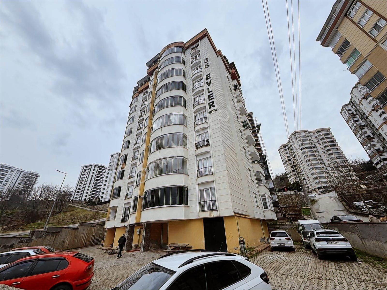 Reksa Gayrimenkul'den Evkaf'da 3+1 Satılık Daire