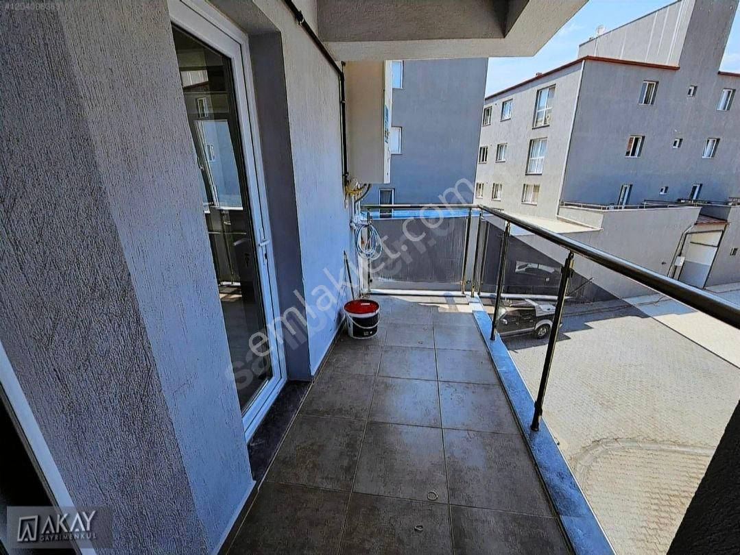 Söke Cumhuriyet Mahallesinde Kiralık Doğalgazlı 2+1 Daire - Görsel 9