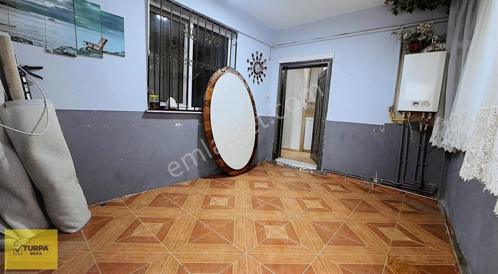 Turpa Buca'dan Geniş Bahçeli Doğalgazlı Otoban Yakını Daire - Görsel 10