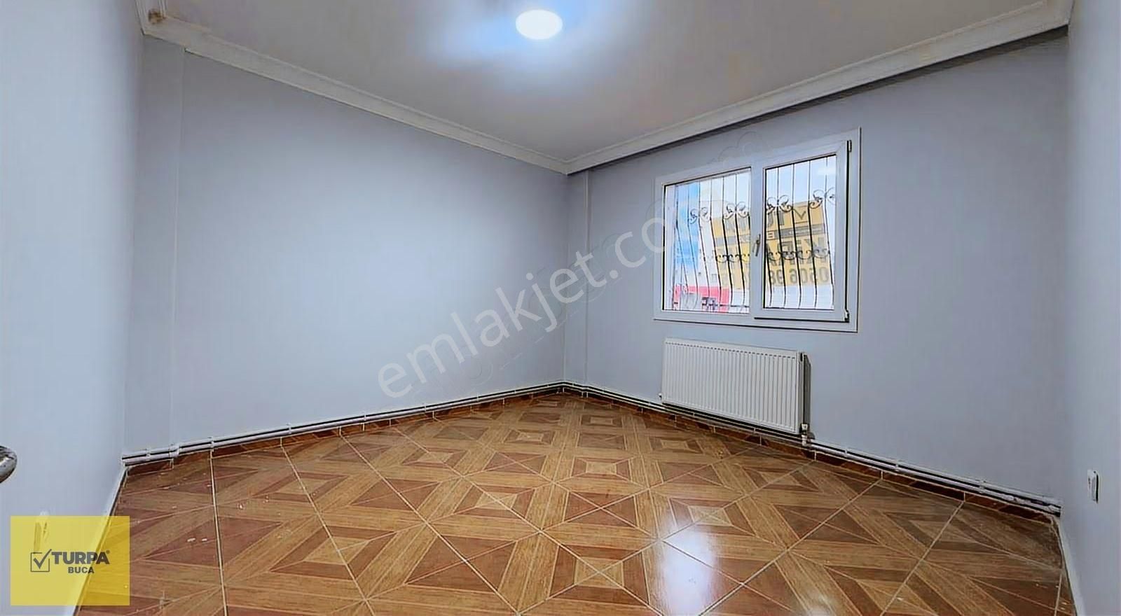 Turpa Buca'dan Geniş Bahçeli Doğalgazlı Otoban Yakını Daire - Görsel 7