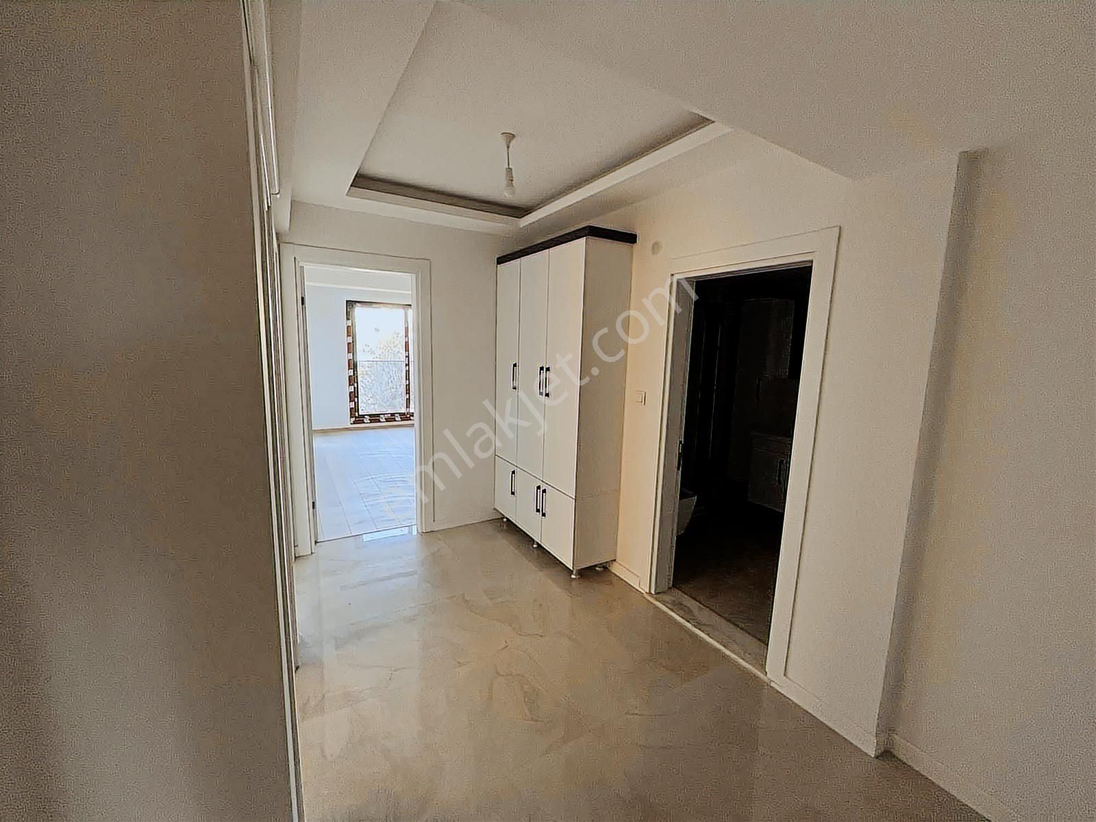 Century21 Işıltı'dan Kiralık Sıfır Arakat 2+1 Fırsat Daire - Görsel 11