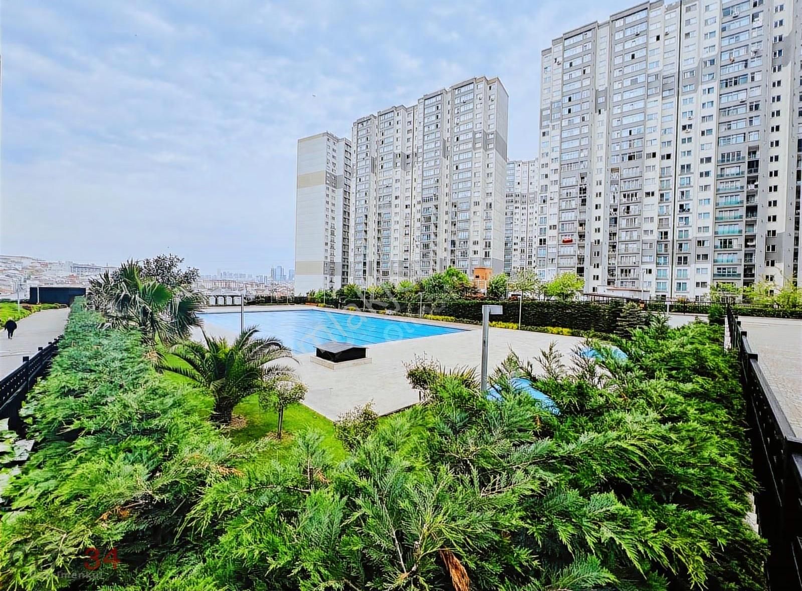 Otto34 'den İnnovia 3 Kiralık 3+1 Havuz Cephe Temiz Ferah Daire - Görsel 12