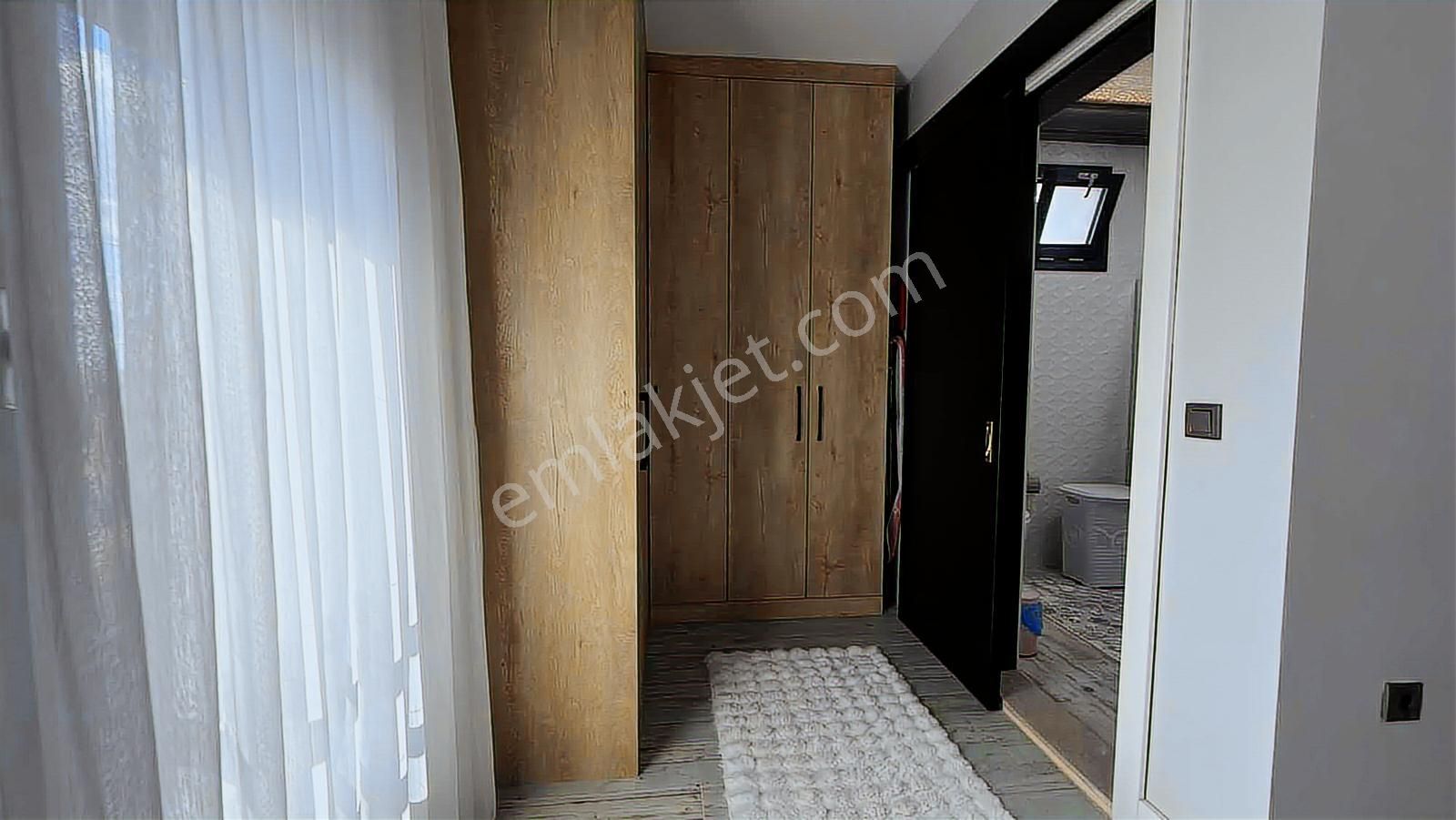 Menemen Günerlide Satılık Villa Tam Müstakil Havuzlu Otoparklı - Görsel 7