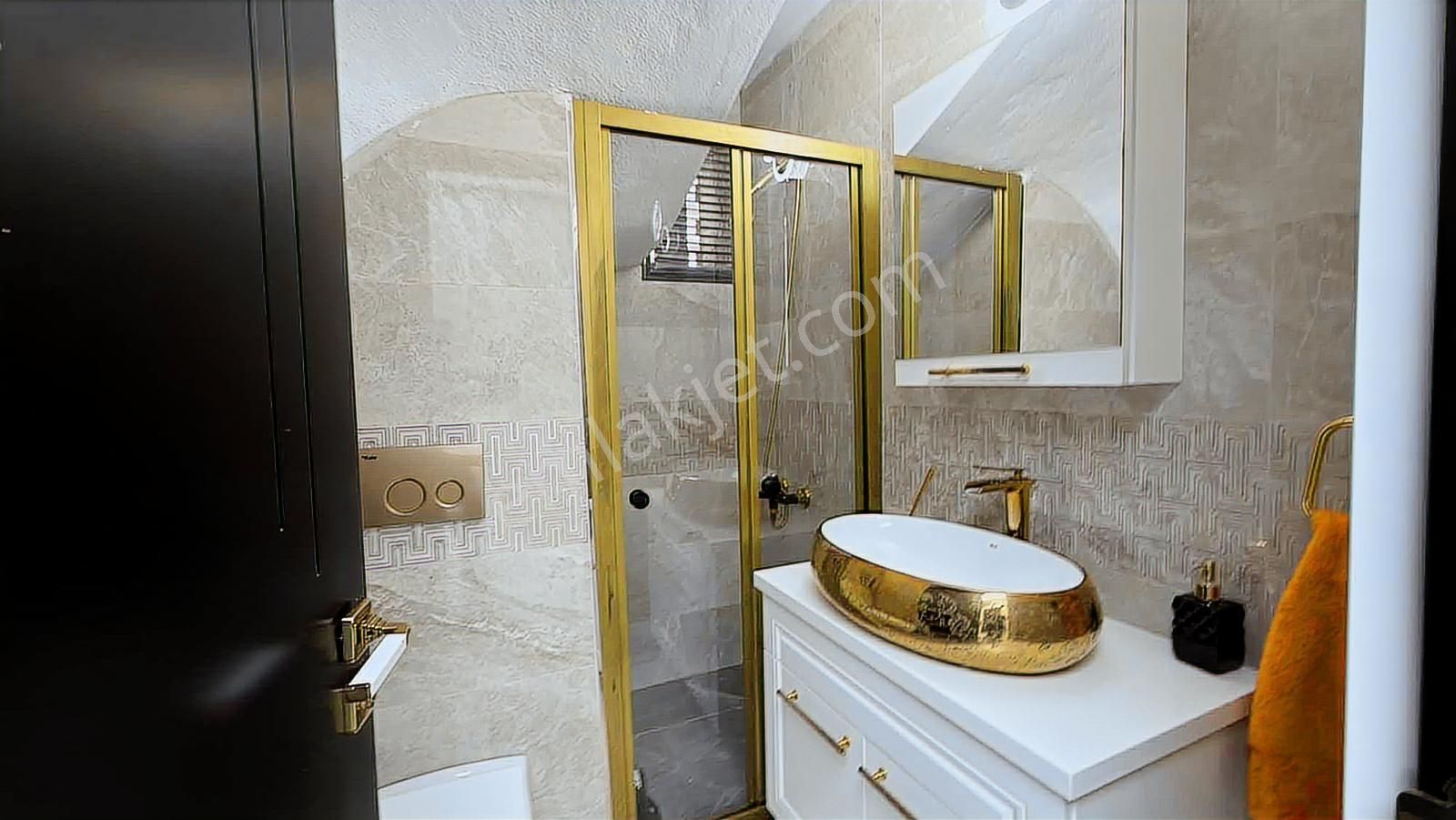 Menemen Günerlide Satılık Villa Tam Müstakil Havuzlu Otoparklı - Görsel 27