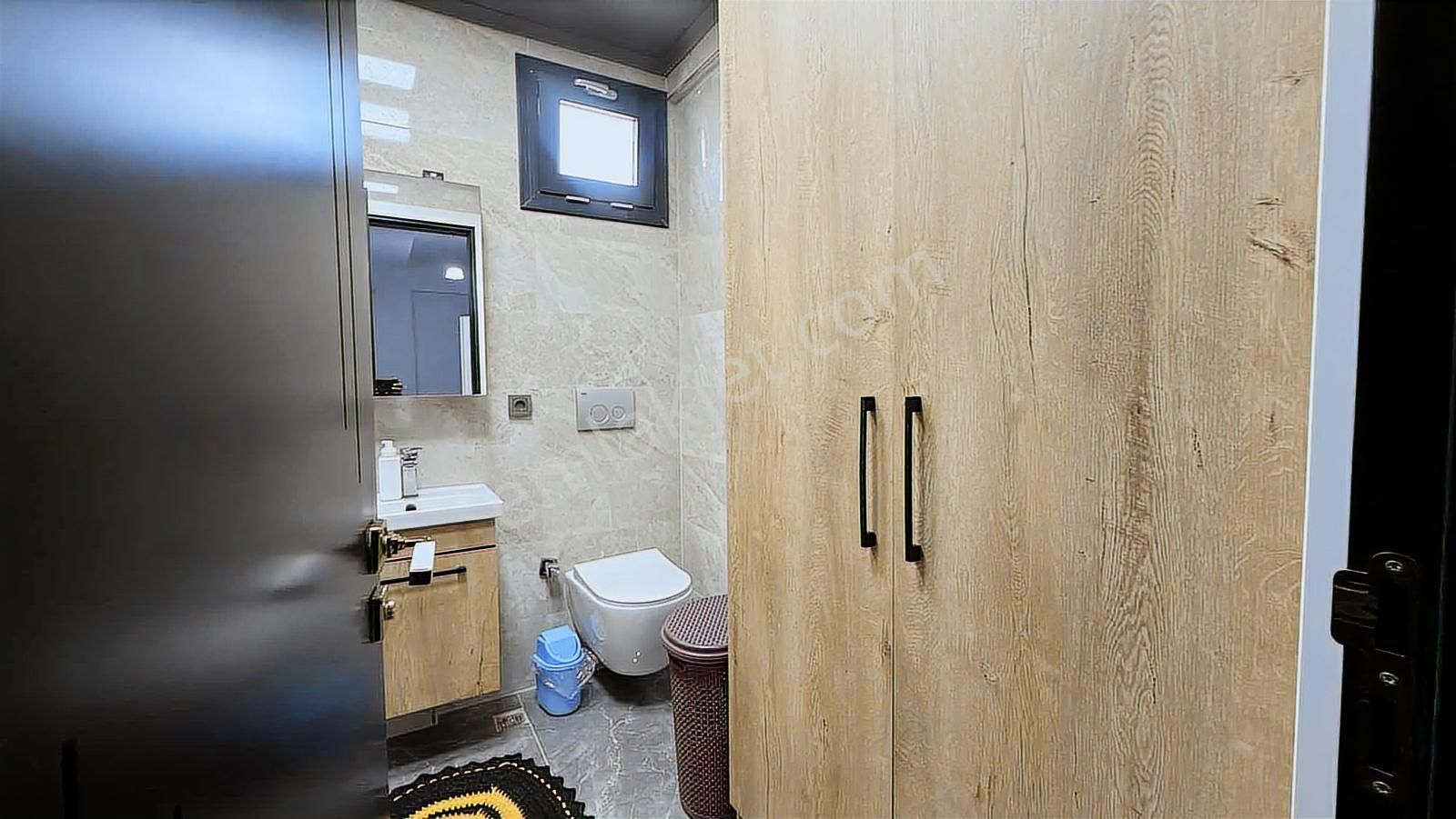 Menemen Günerlide Satılık Villa Tam Müstakil Havuzlu Otoparklı - Görsel 25