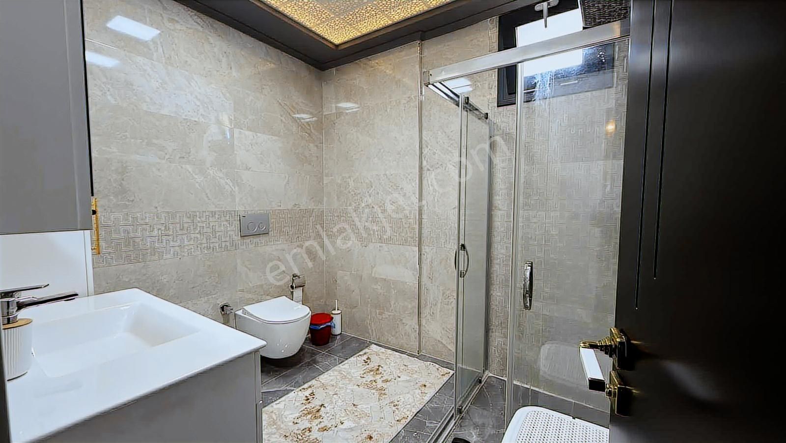 Menemen Günerlide Satılık Villa Tam Müstakil Havuzlu Otoparklı - Görsel 10