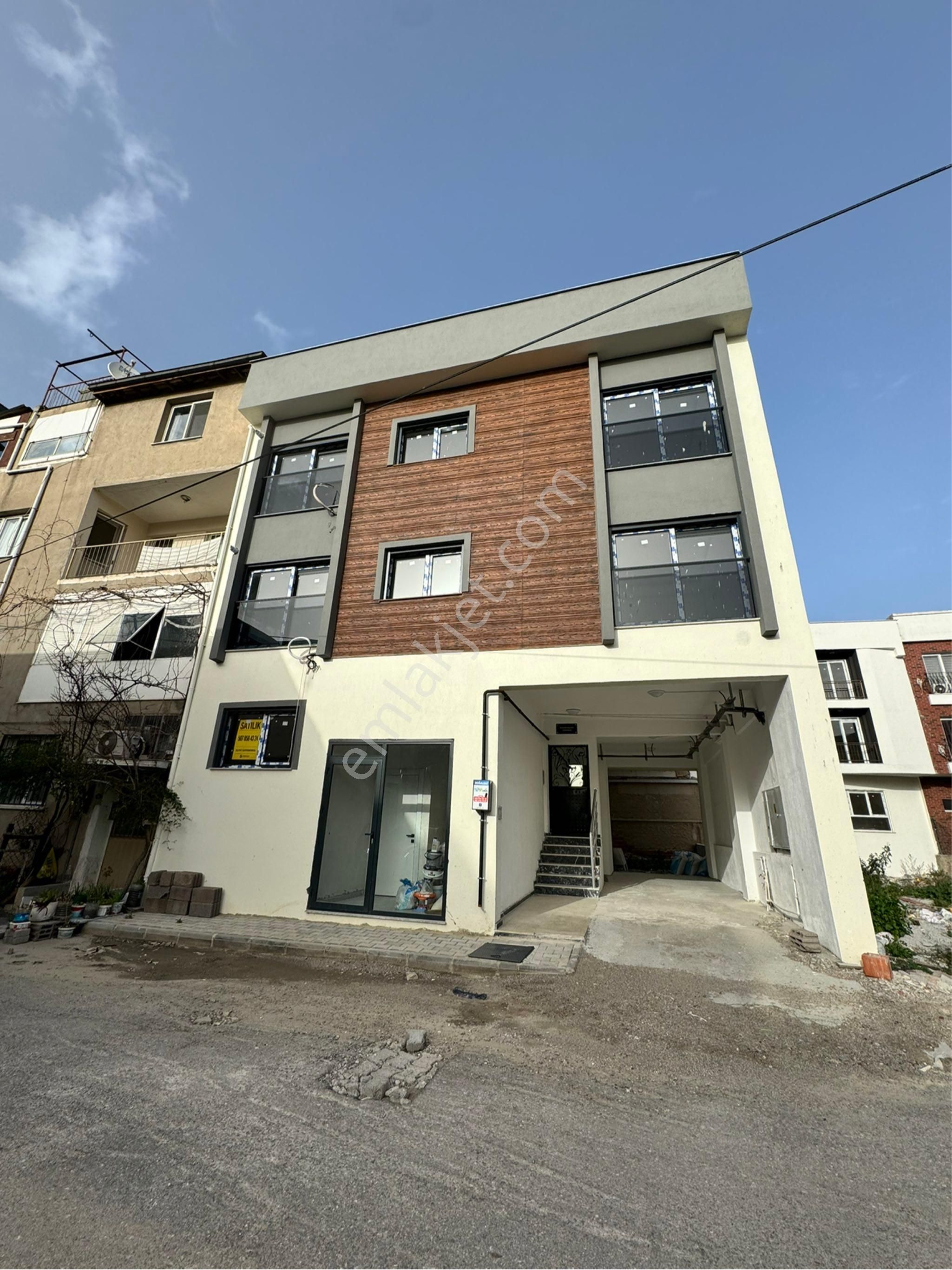 Yeni Mahalle De Satılık 1+1 Sıfır Daire - Görsel 9