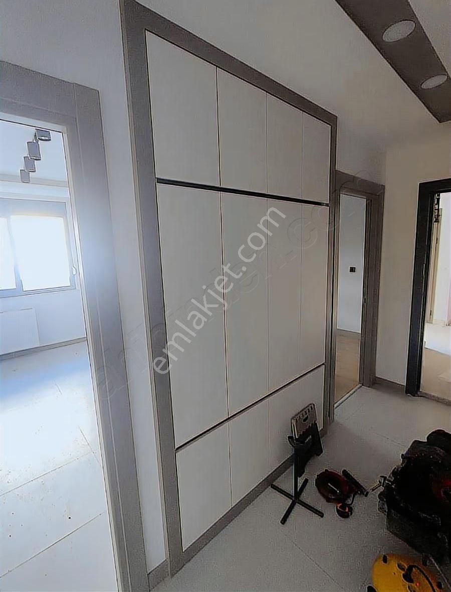 Erenköy Mah.2+1 Herşeyi Ayrı Doğalgazlı Sıfır Y.giris Daire - Görsel 4