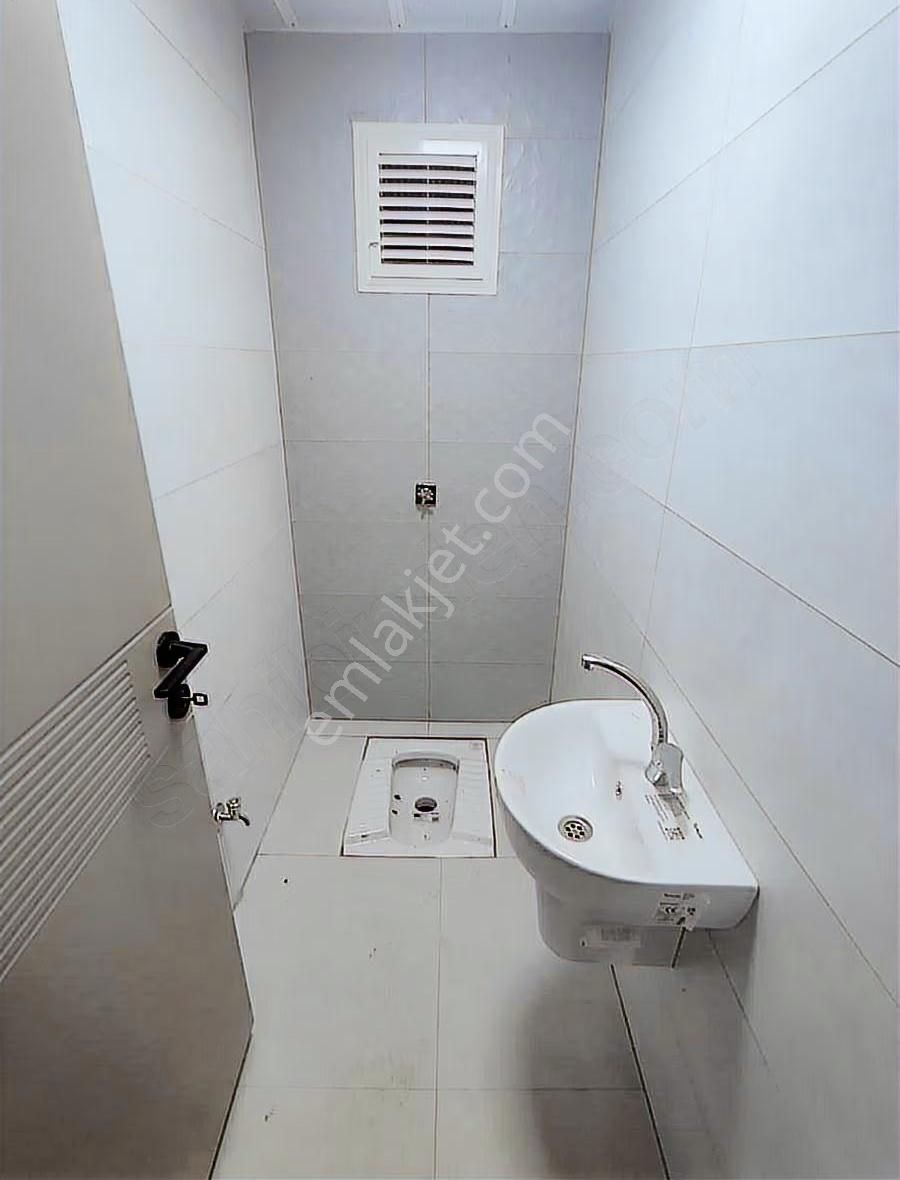 Erenköy Mah.2+1 Herşeyi Ayrı Doğalgazlı Sıfır Y.giris Daire - Görsel 8