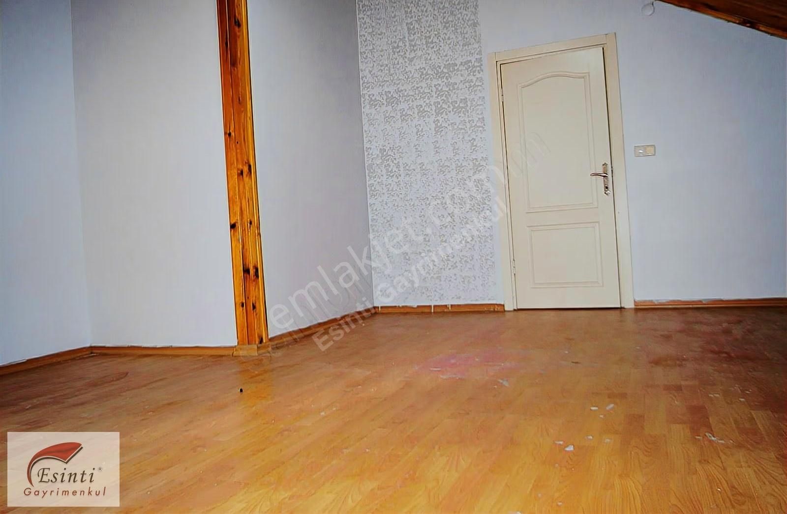 İnönü Mah. Üni Yakın Faturalar Dahl Cadde Paraleli Çatı Katı 1+1 - Görsel 4