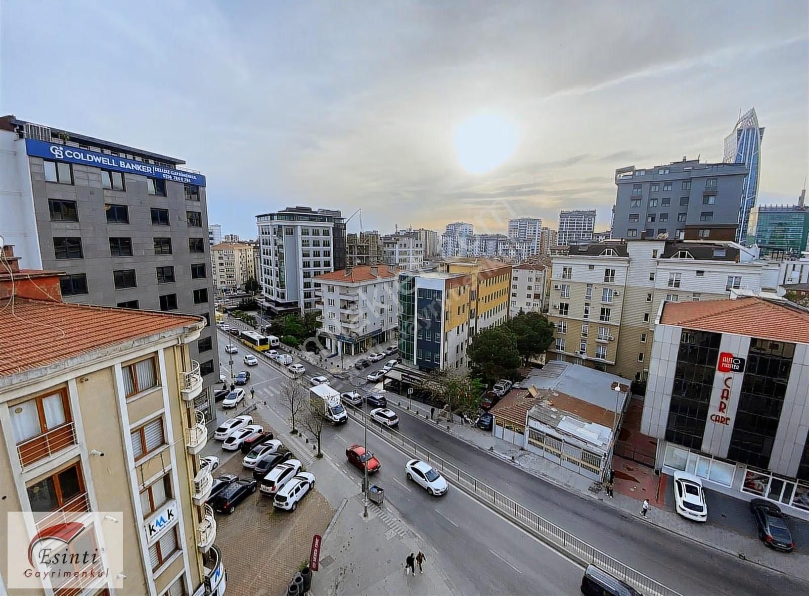 Maltepe Atatürk Cd Üzeri, E5 Ve Metroya Çok Yakın 3+1 Daire - Görsel 23