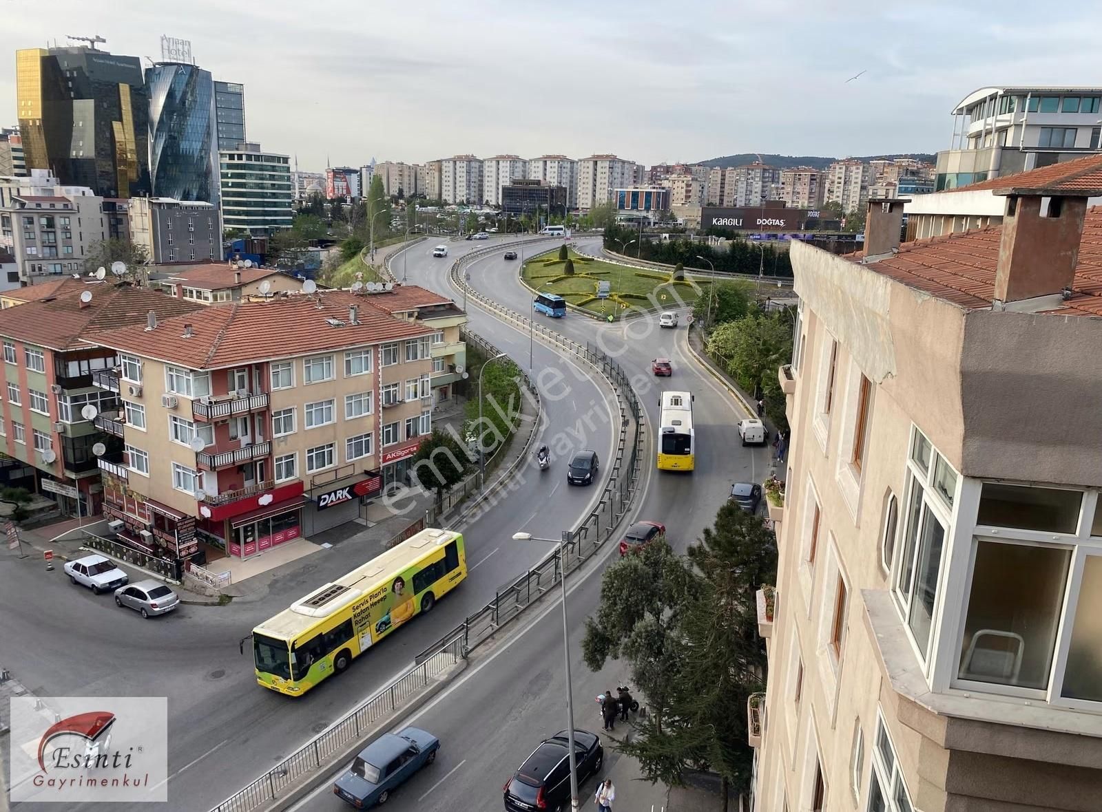 Maltepe Atatürk Cd Üzeri, E5 Ve Metroya Çok Yakın 3+1 Daire - Görsel 33