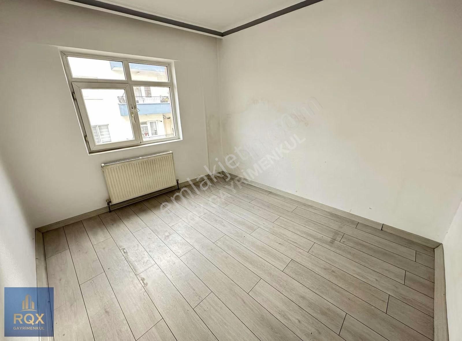 30 Ağustos Mahallesi Ara Kat Masrafsız Cepheleri Açık 3+1 Daire - Görsel 5