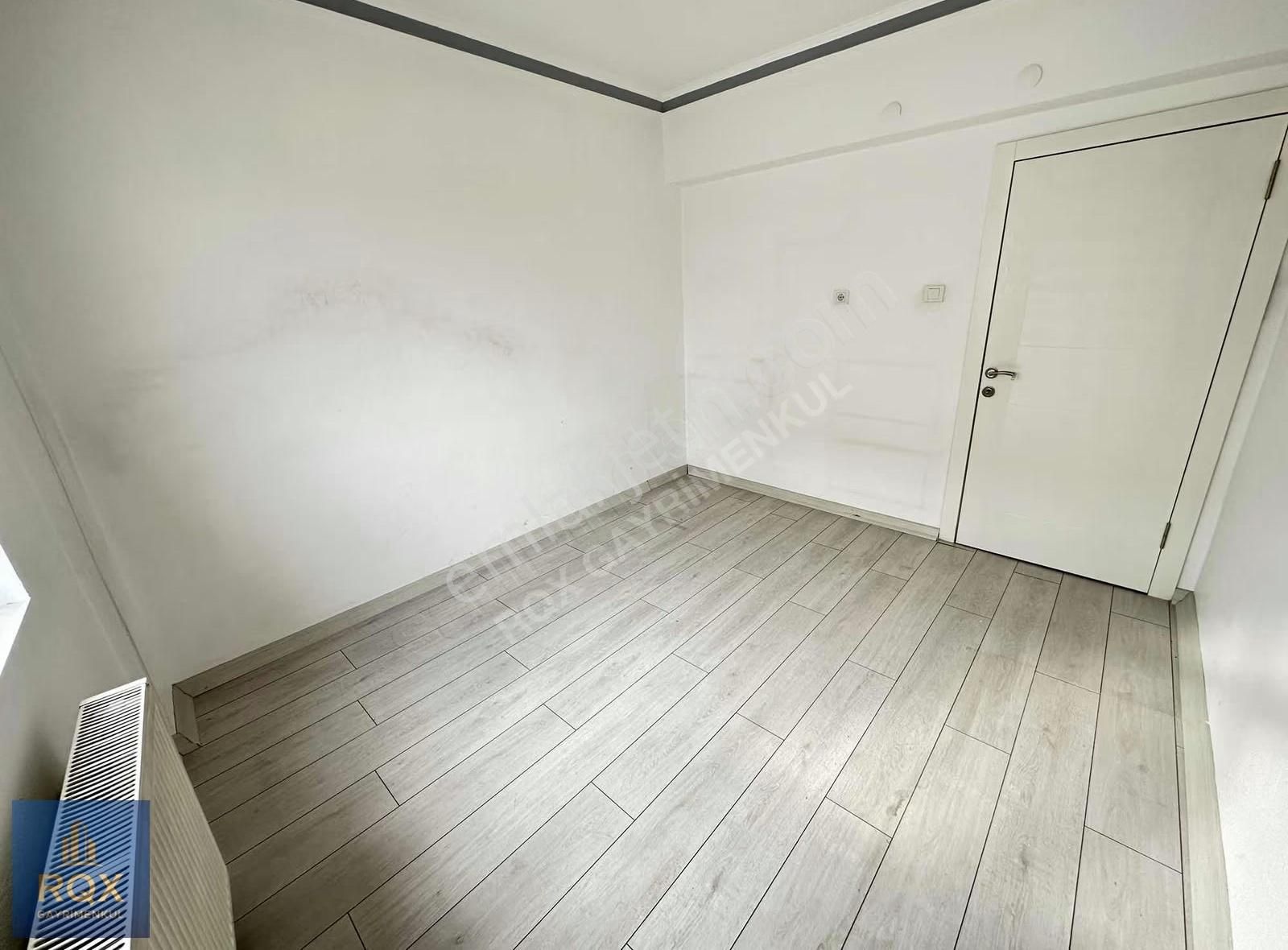 30 Ağustos Mahallesi Ara Kat Masrafsız Cepheleri Açık 3+1 Daire - Görsel 14