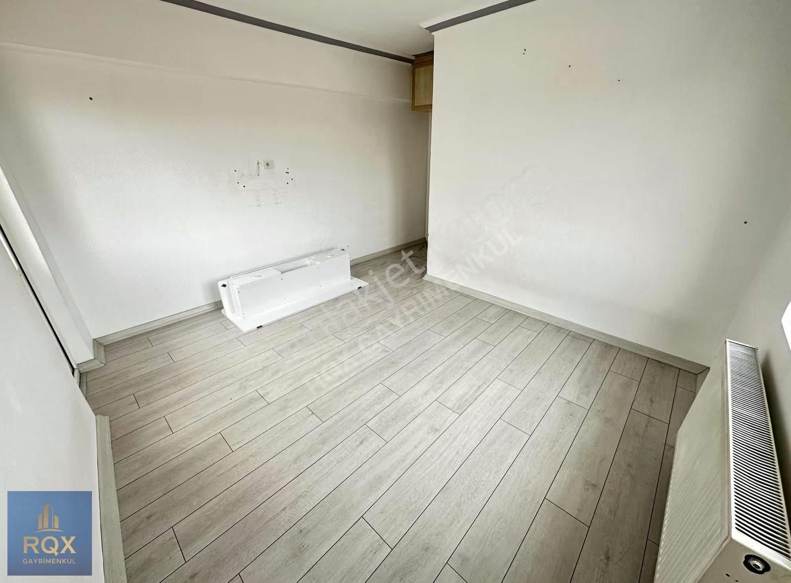 30 Ağustos Mahallesi Ara Kat Masrafsız Cepheleri Açık 3+1 Daire - Görsel 2