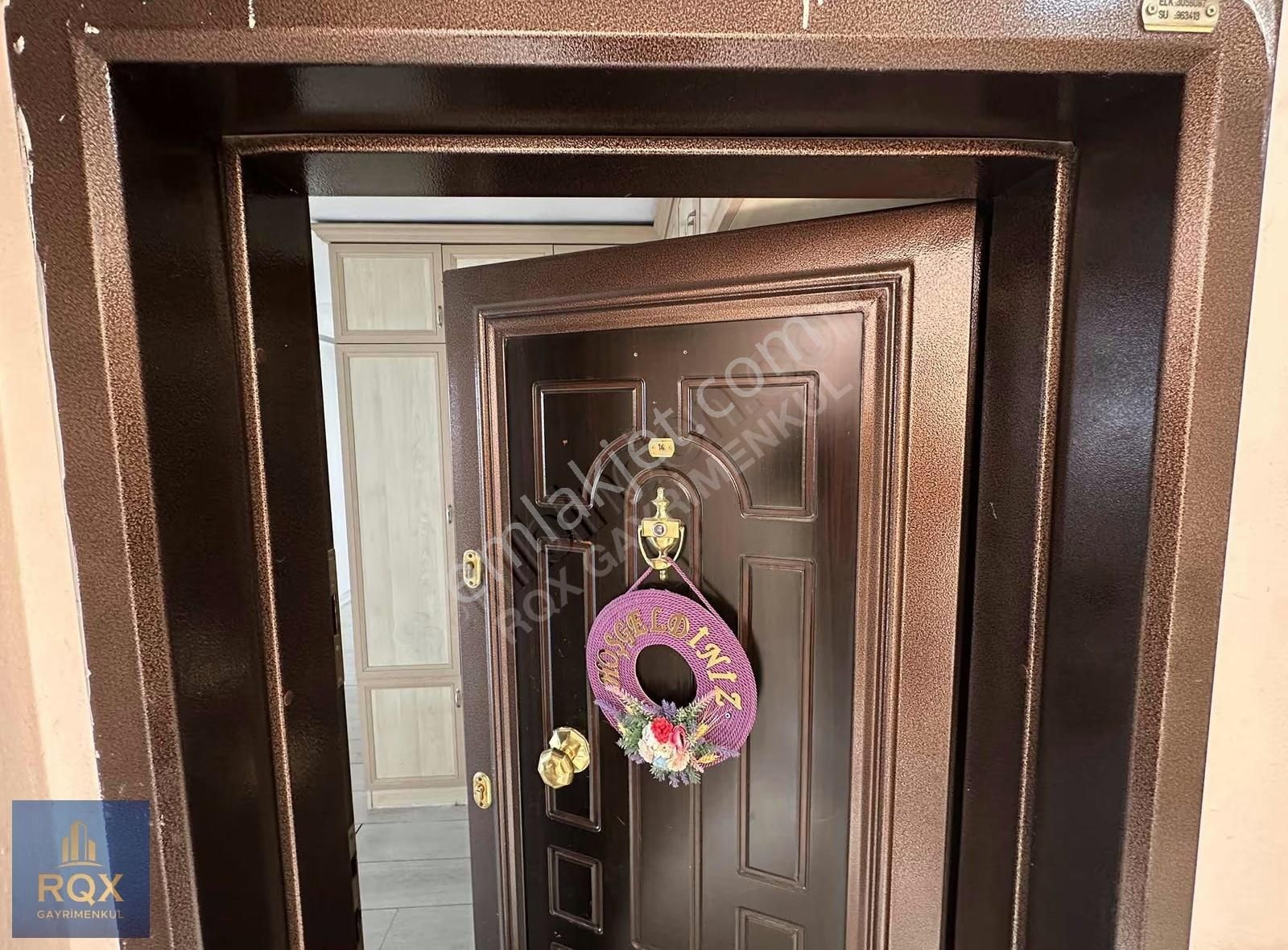 30 Ağustos Mahallesi Ara Kat Masrafsız Cepheleri Açık 3+1 Daire - Görsel 15