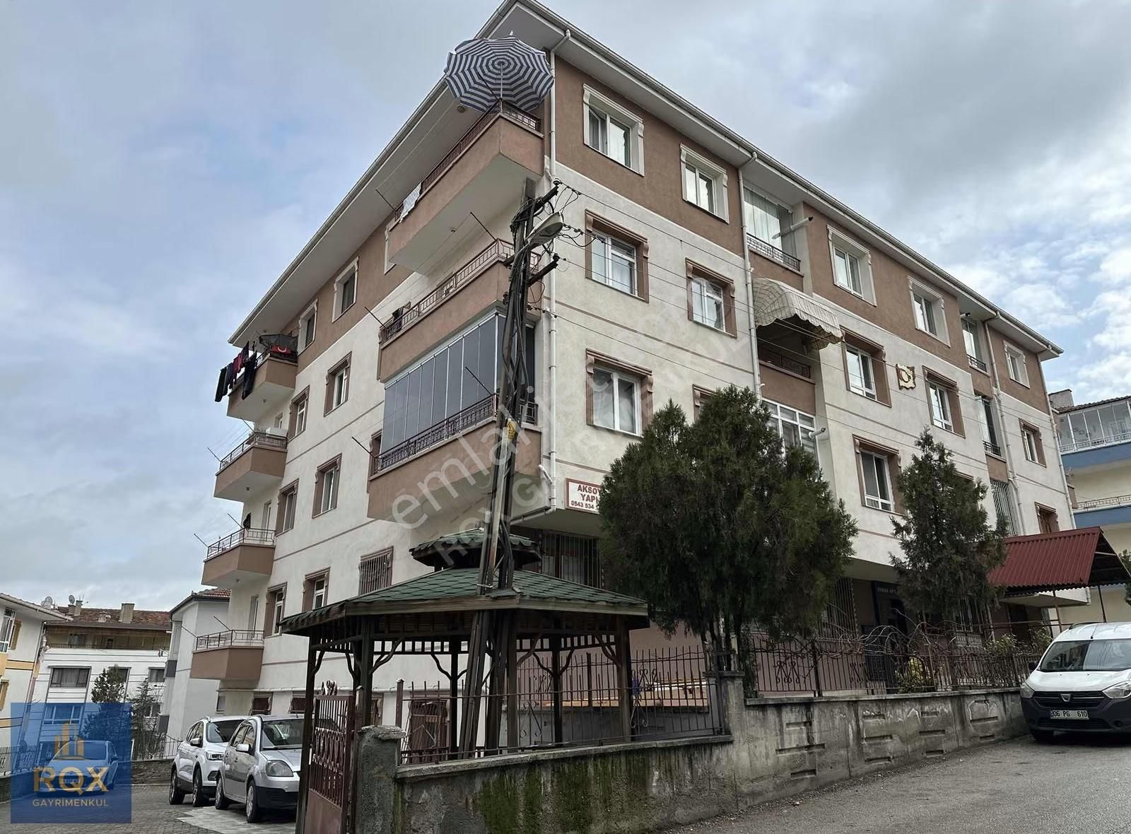 30 Ağustos Mahallesi Ara Kat Masrafsız Cepheleri Açık 3+1 Daire - Görsel 9