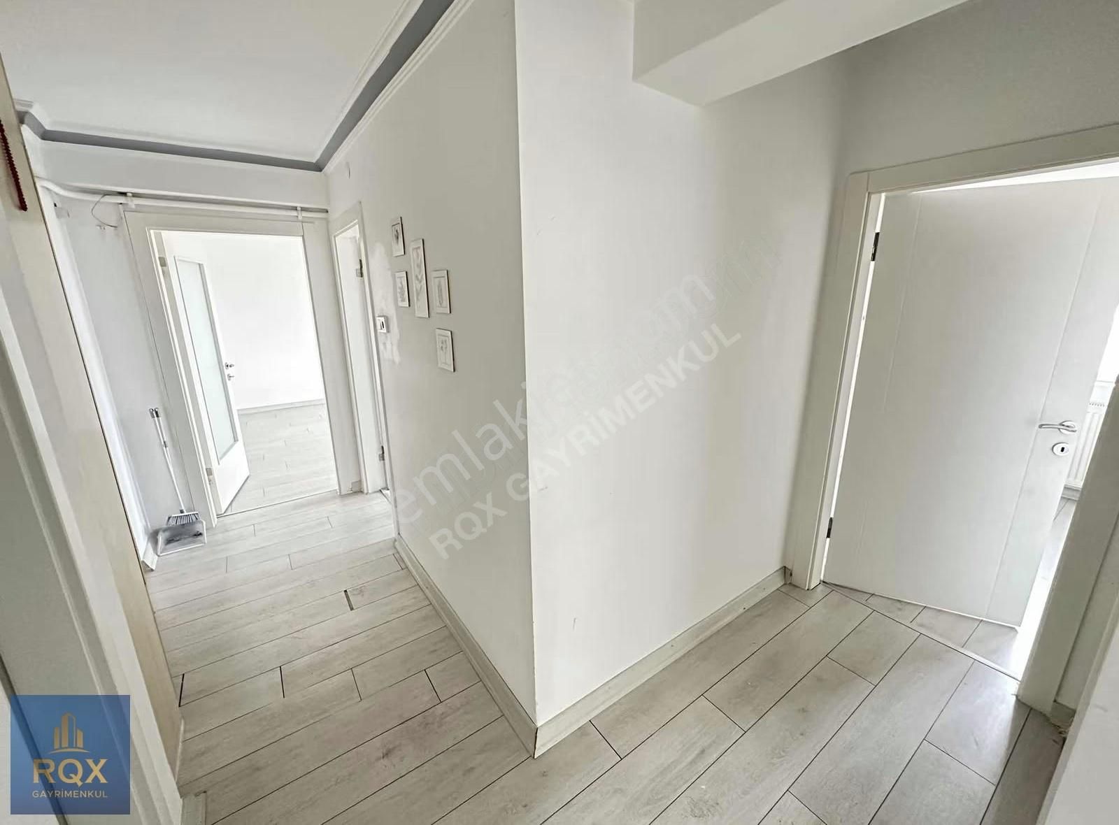 30 Ağustos Mahallesi Ara Kat Masrafsız Cepheleri Açık 3+1 Daire - Görsel 17