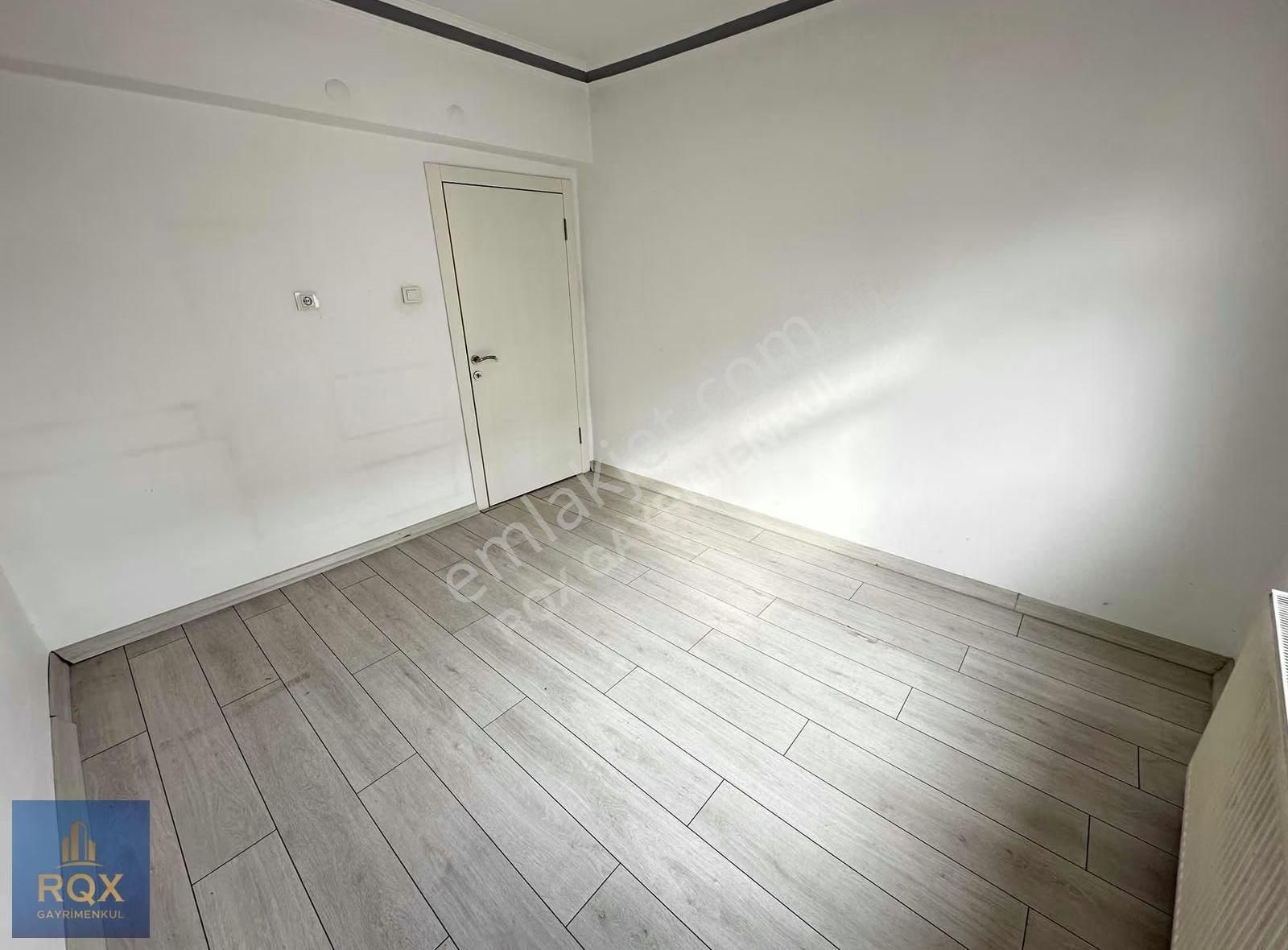 30 Ağustos Mahallesi Ara Kat Masrafsız Cepheleri Açık 3+1 Daire - Görsel 6