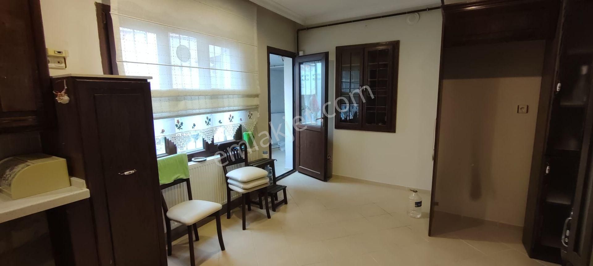 Kiralık Söke Konak Mahallesinde Doğal Gazlı Ara Kat Daire - Görsel 18