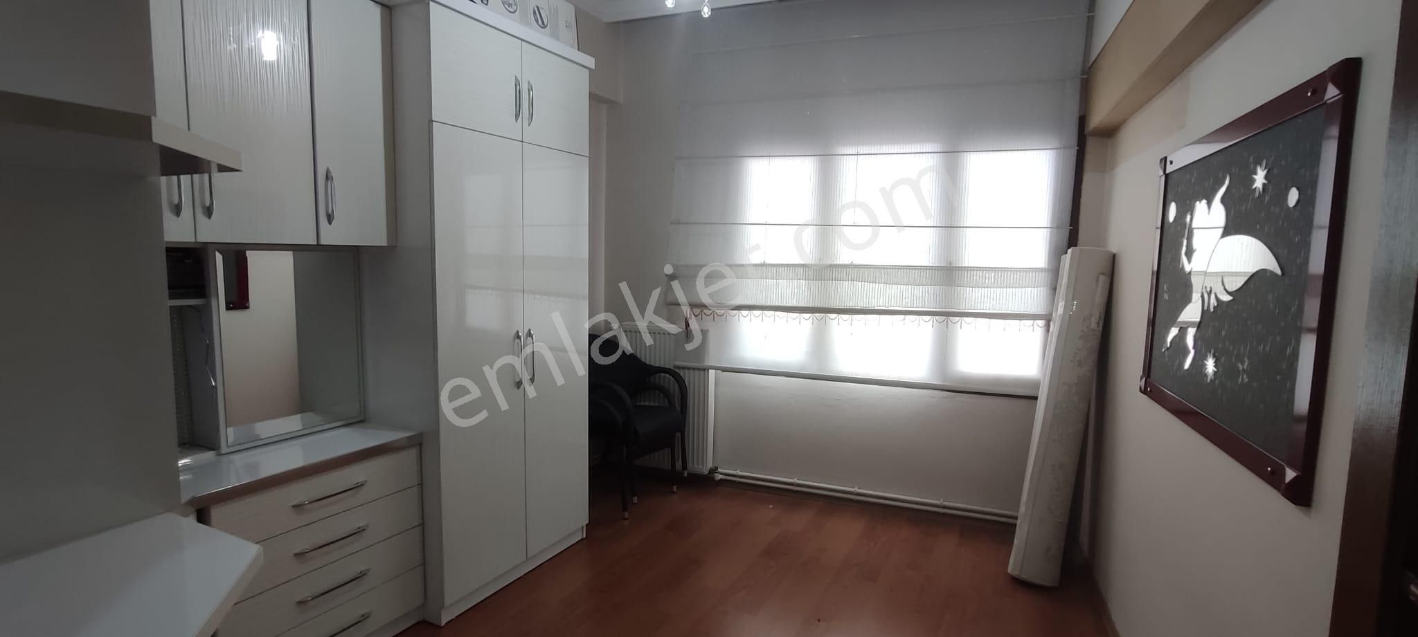 Kiralık Söke Konak Mahallesinde Doğal Gazlı Ara Kat Daire - Görsel 21