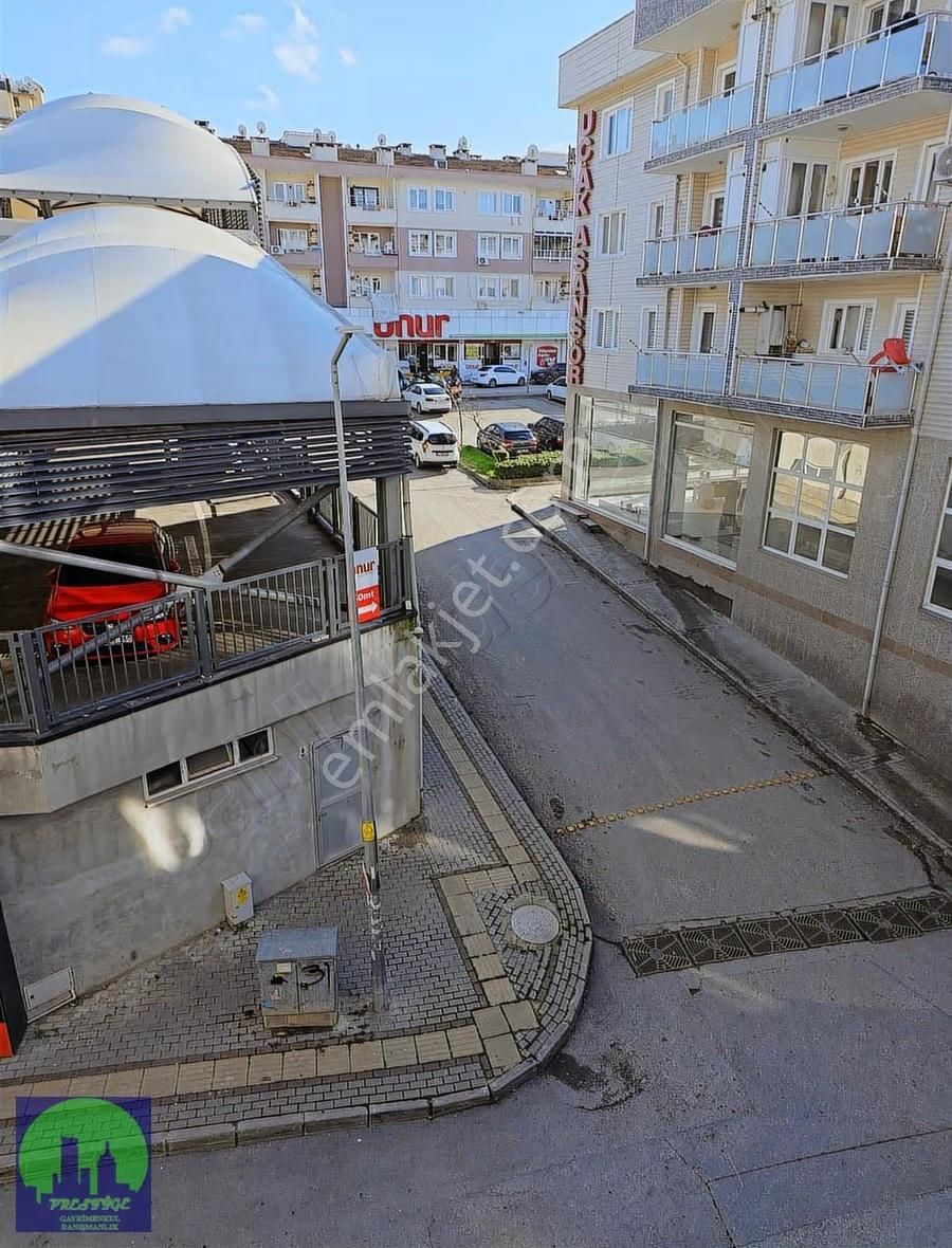 Üçevler Merkezinde 3+1 Kiralık - Görsel 21