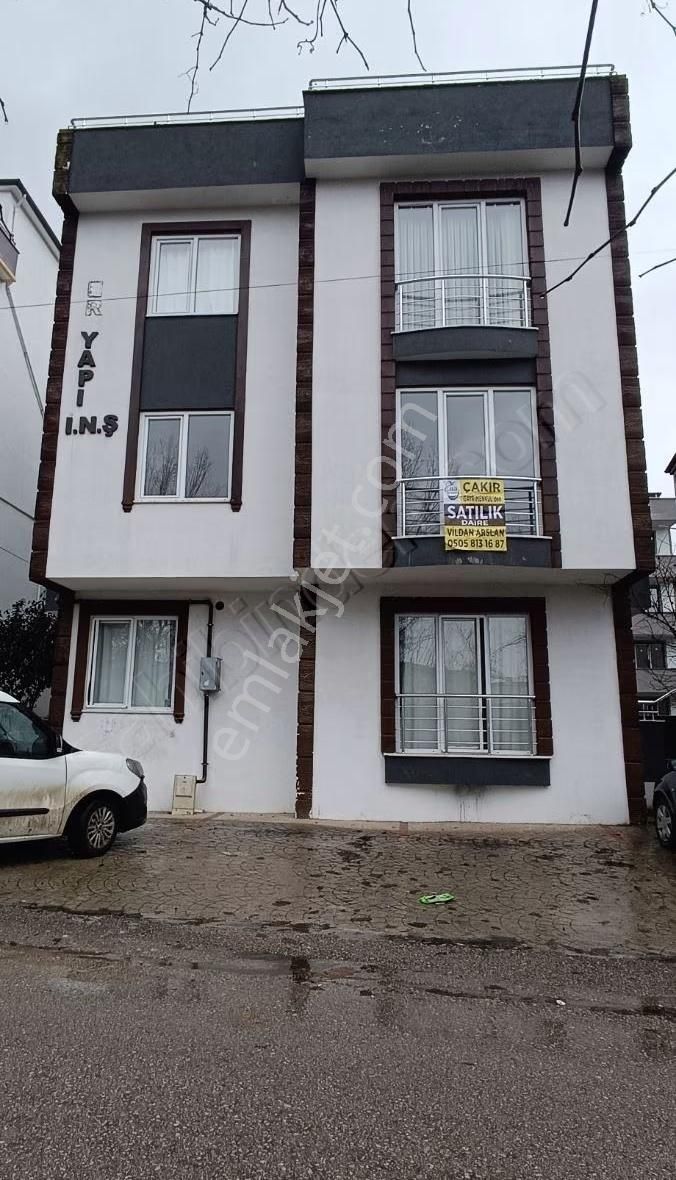 Cakır Gayrimenkul'den Basiskele De 3+1 Satılık Daire