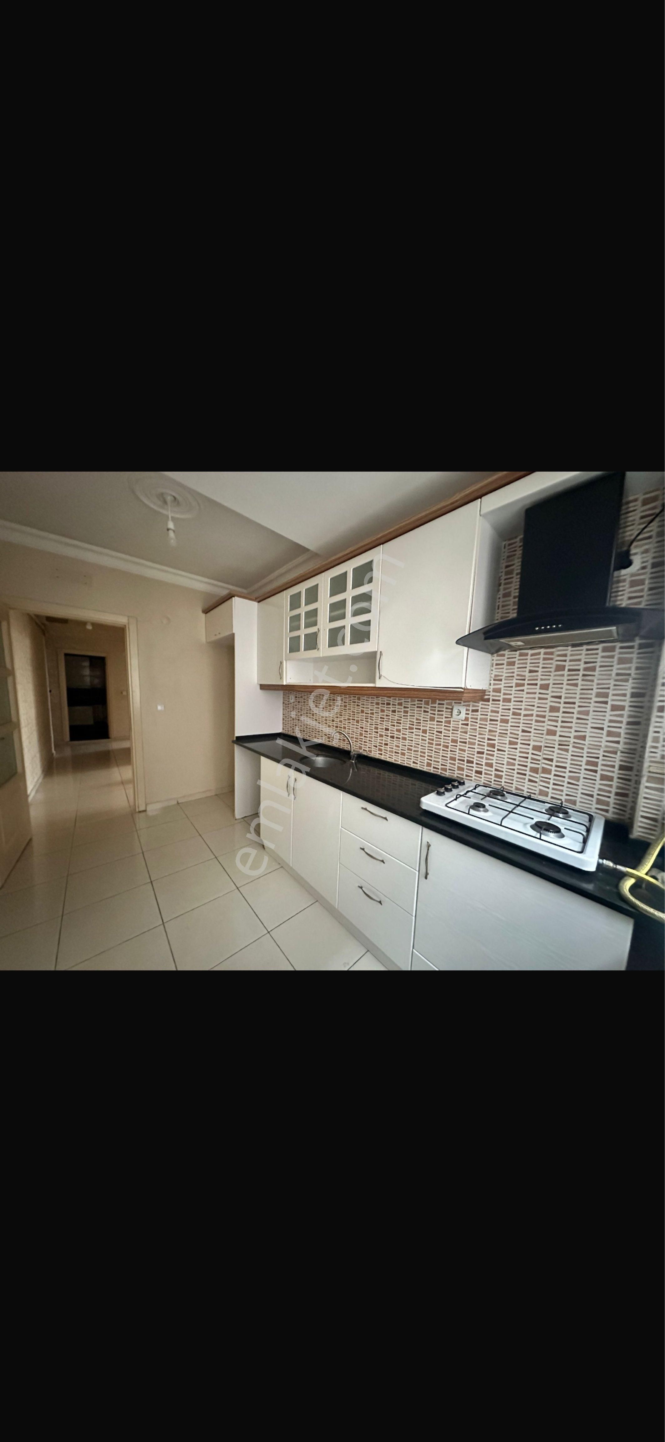 Beylikdüzü Yakuplu Merkez Konumda 2 + 1 Satılık Daire - Görsel 4