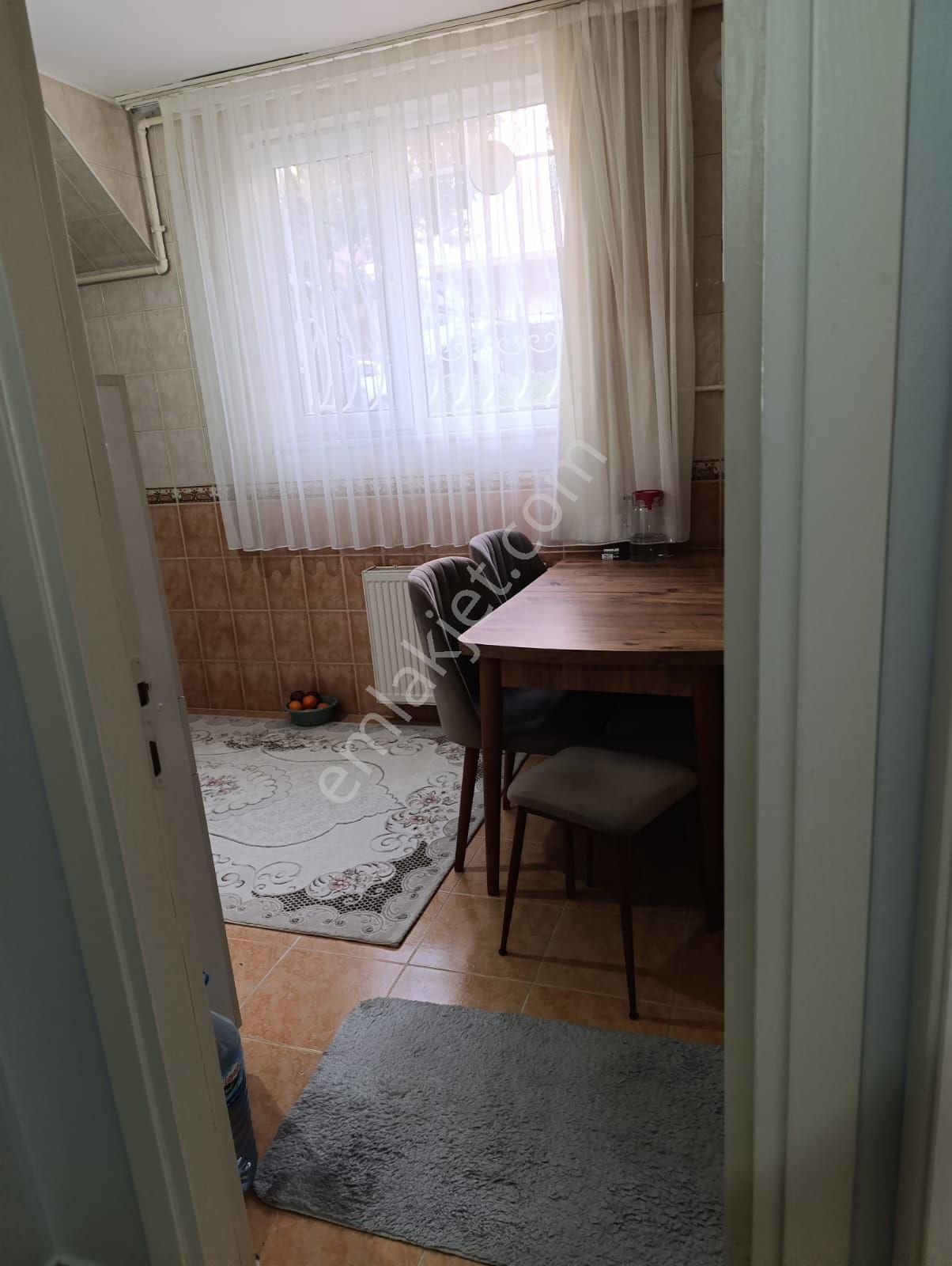 Es Emlaktan Bayrampaşa Kartaltepede Satılık Bahçe Katı - Görsel 12