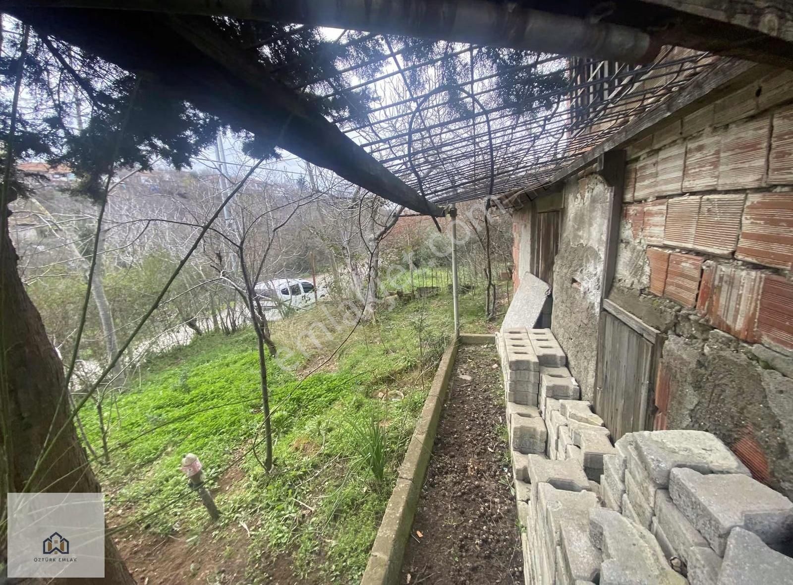Pendik Sülüntepede 200m2 Gecekondulu Arsa - Görsel 13