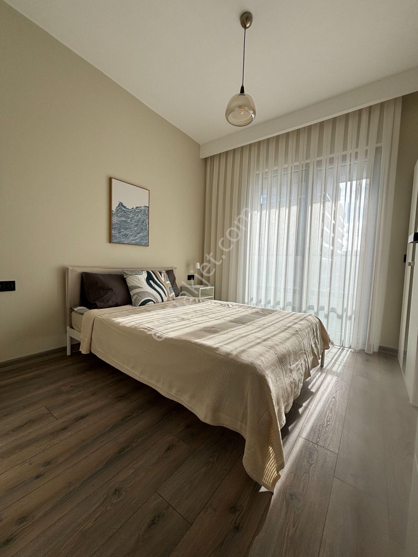 Bordo Yaşam'da Zarif, Özenle Döşenmiş 1+1 | Eşyalı | Kiralık - Görsel 12