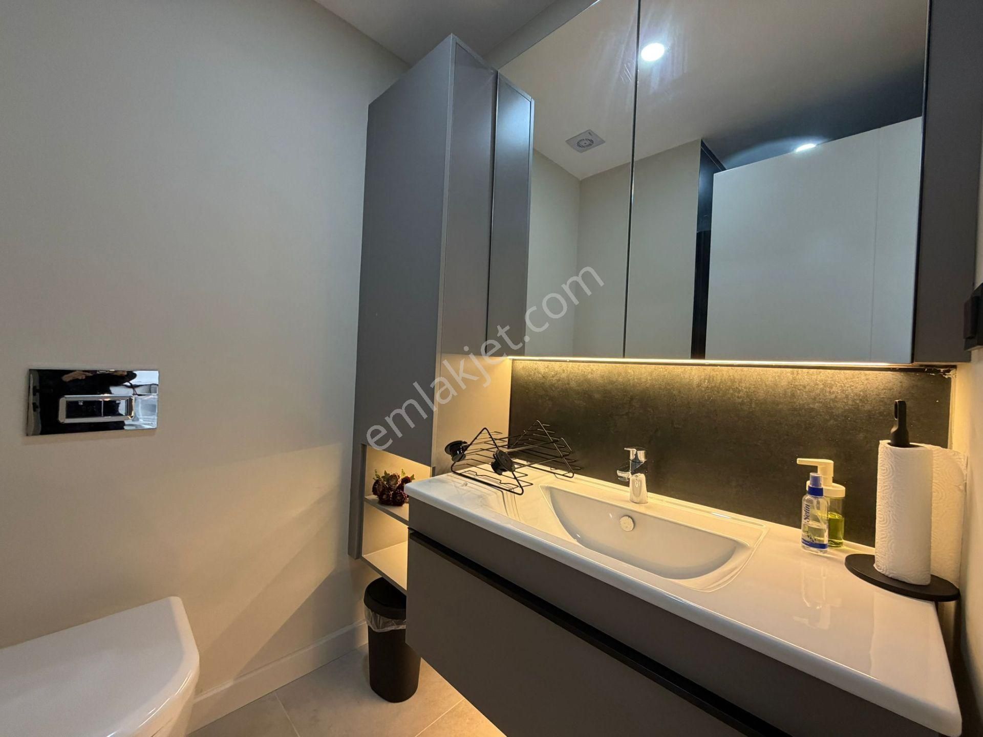 Bordo Yaşam'da Zarif, Özenle Döşenmiş 1+1 | Eşyalı | Kiralık - Görsel 19